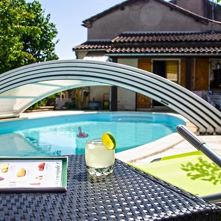 La Petite Pierrette Apartman Saint-Benoit-de-Carmaux Kültér fotó