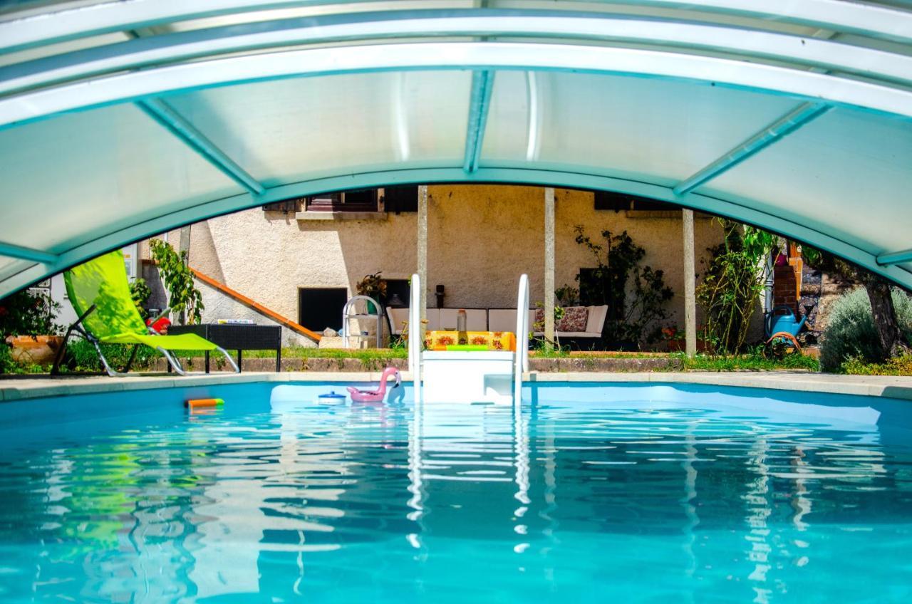 La Petite Pierrette Apartman Saint-Benoit-de-Carmaux Kültér fotó
